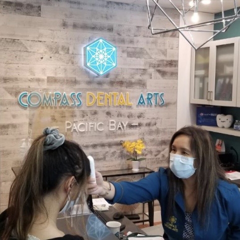 Front Desk Covid Screening Photo